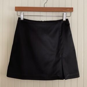 Aritzia Sunday Best Tatiana Satin Skirt Black